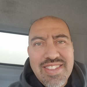 Meet your Posher, Enrique